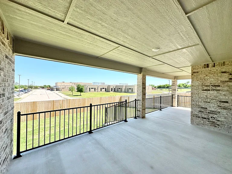 905 Galloway Dr — Photo 46