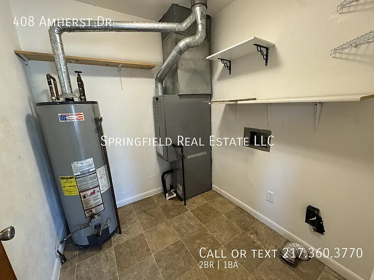 408 Amherst Dr — Photo 12