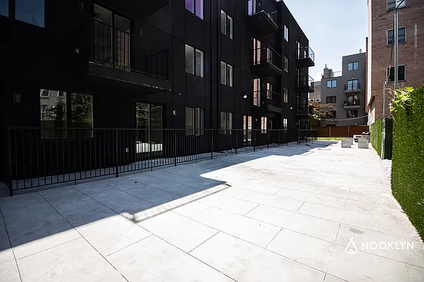 Rented by Nooklyn NYC LLC | media 60
