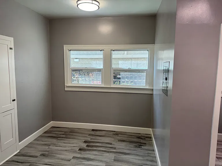 5433 Harold Way #106 — Photo 2