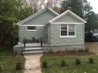 813 Wiggins St, Greenport, NY 11944