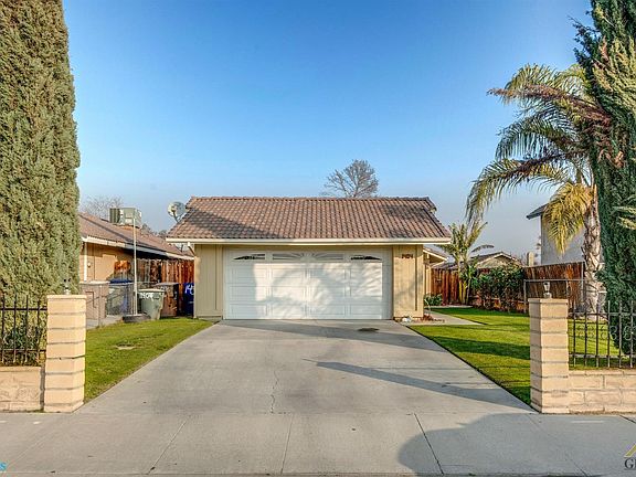 2nd image of 1404 Santiago Ct