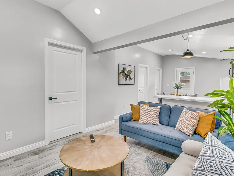 528 Almond Ave #A — Photo 24