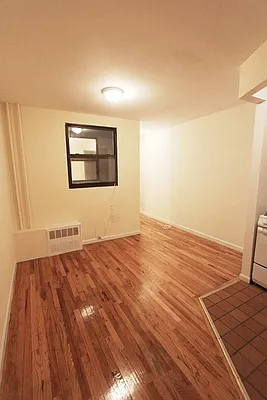 Rented by New York Residence | media 41