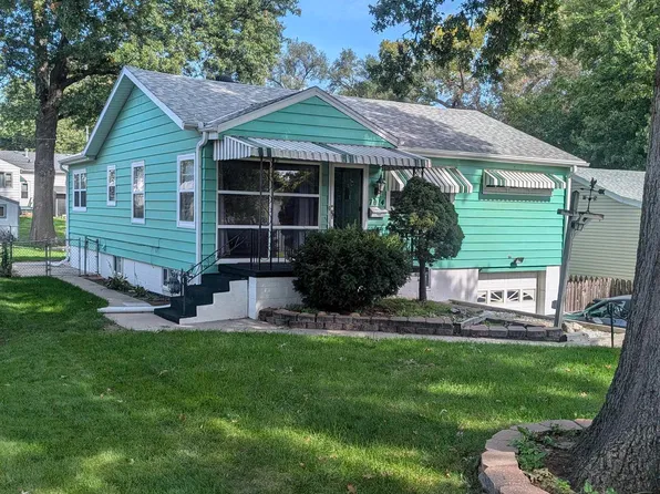 7014 Hamilton St, Omaha, NE 68132