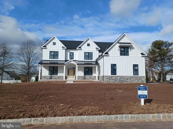 825 D Morris Rd, Lansdale, PA 19446