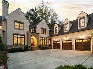 976 Ferncliff Rd NE, Atlanta, GA 30324