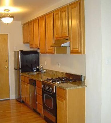 2nd image of 2223 Grays Ferry Ave #A