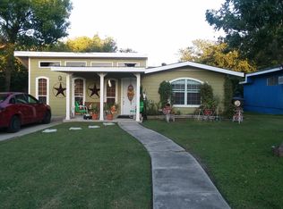 106 Samoth Dr, San Antonio, TX 78223