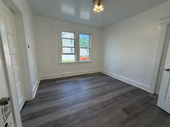 274 Carroll Ave #1B, Bridgeport, CT 06607