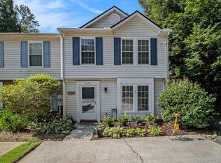2898 Dresden Square Dr, Atlanta, GA 30341