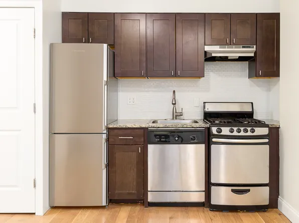 301 Cumberland Street image 2 of 4