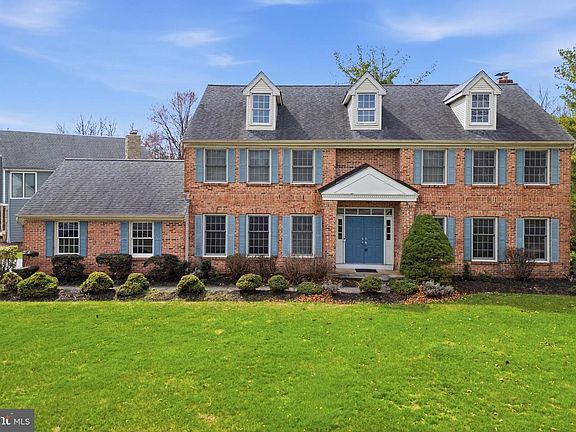 2nd image of 1 Chatsworth Ct