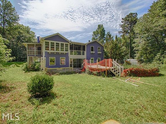 4th image of 3906 Viola Ct