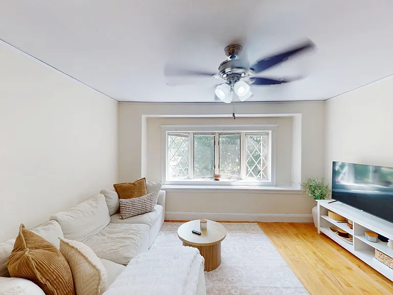 105 Bennett St #2 — Photo 6