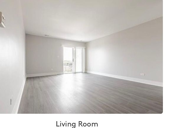 2nd image of 1013 Des Plaines Ave APT 507