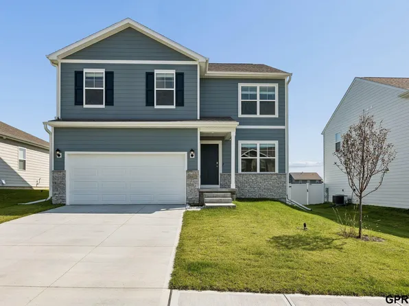 16413 Davidson St, Bennington, NE 68007