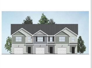 572 Governor Treutlen Cir, Pooler, GA 31322