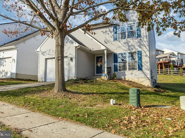 110 Coldbrooke Ln, Coatesville, PA 19320