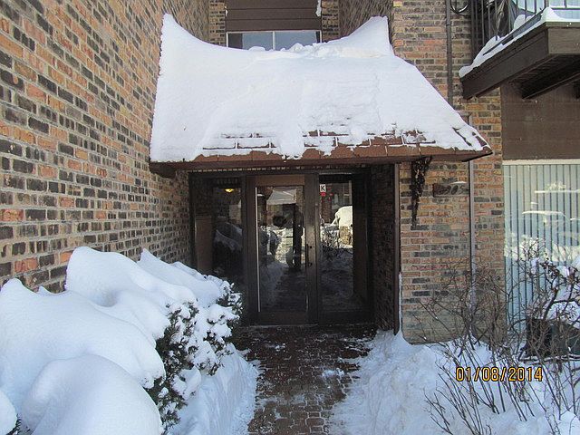 1st image of 8905 Knight Ave APT 302