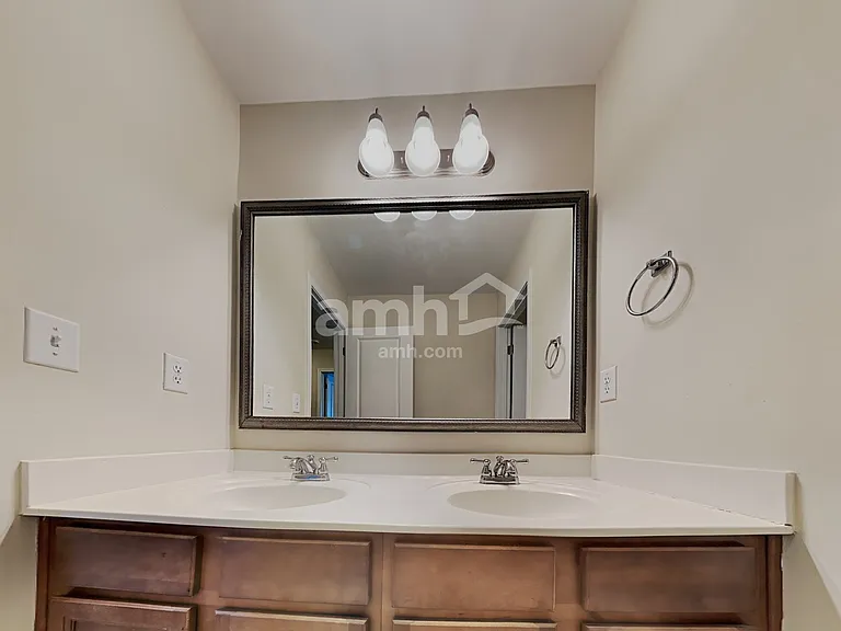 9469 Bethsaida Ct — Photo 14