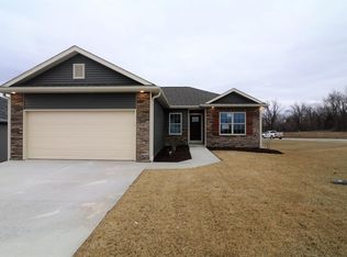 4292 W Posey Ln, Columbia, MO 65203