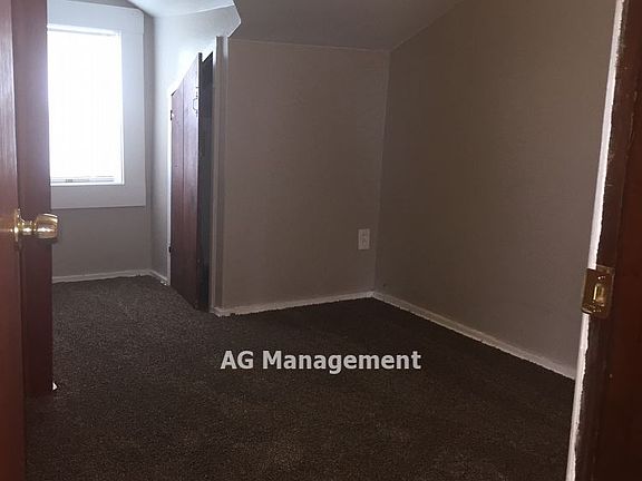 5th image of 8615 Pontiac Lake Rd APT 10