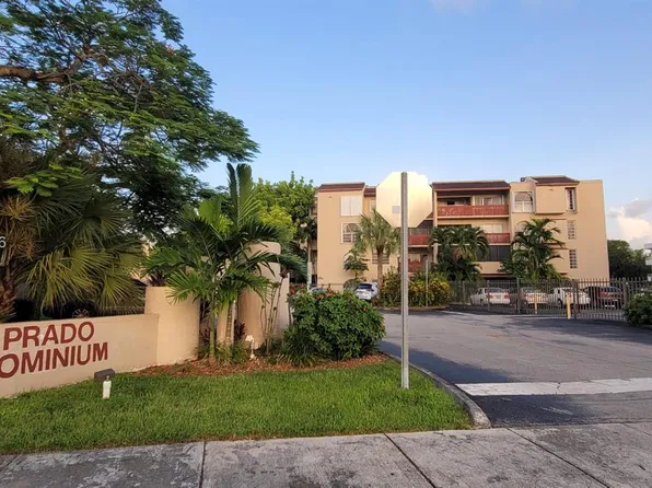 10641 SW 108th Ave APT 4A, Miami, FL 33176