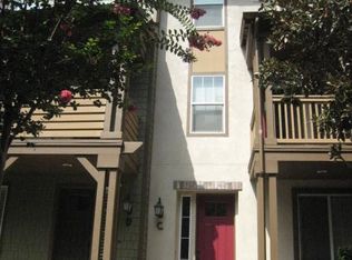 713 S Azusa Ave APT C, Azusa, CA 91702
