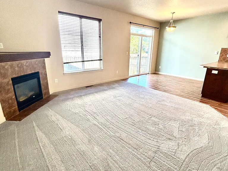 Living room with gas fireplace