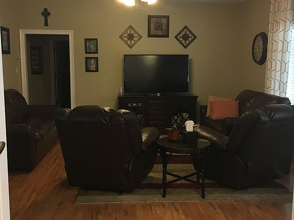 5th image of 239 Mandalay East Dr