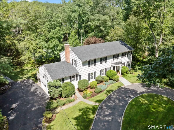 5 Aspetuck Lane, Westport, CT 06880