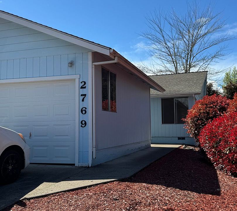 1st image of 2769 W Lorraine Ave