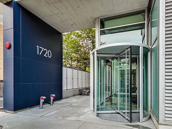 2nd image of 1720 S Michigan Ave APT 1911