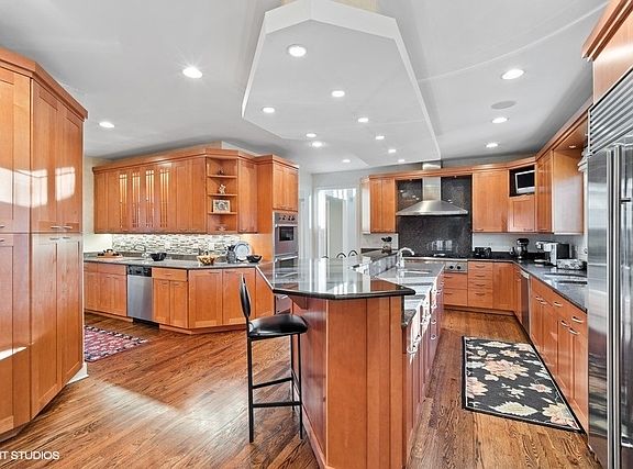5th image of 1311 Woodland Dr