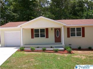 232 Rolling Hills Dr, Arab, AL 35016
