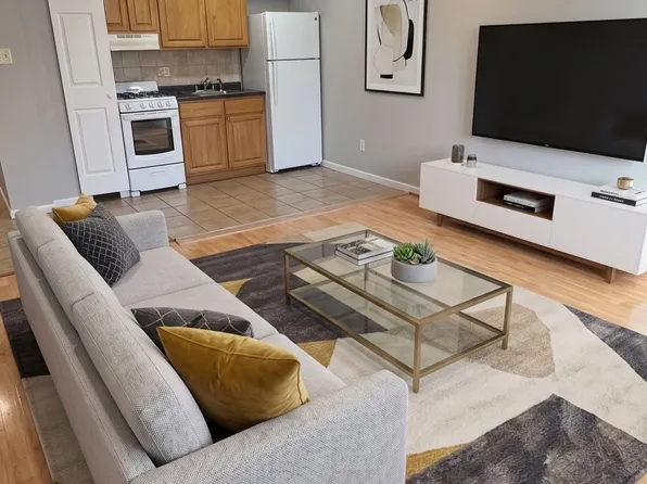 Majestic Court Apartments, 6935 N 15th St APT J2, Philadelphia, PA 19126