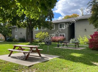 910 N Division Ave APT 301, Sandpoint, ID 83864