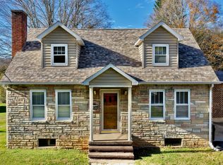 686 Lafayette St, Lewisburg, WV 24901