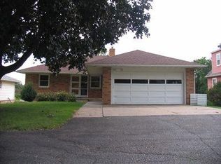 508 8th St SW, Rochester, MN 55902