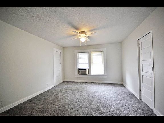 2nd image of 607 W Ashland Ave