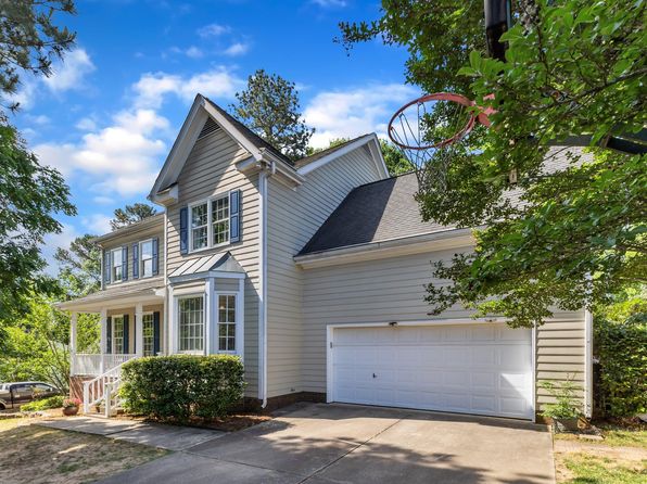 206 Wagon Trail Dr, Cary, NC 27513
