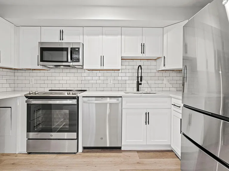 2753 Macomb St NW #1 — Photo 1