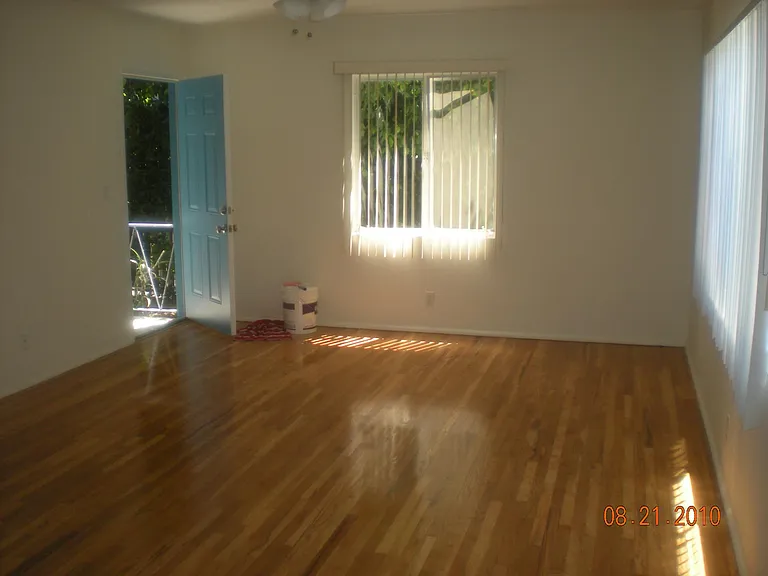 1730 Purdue Ave #3 — Photo 7
