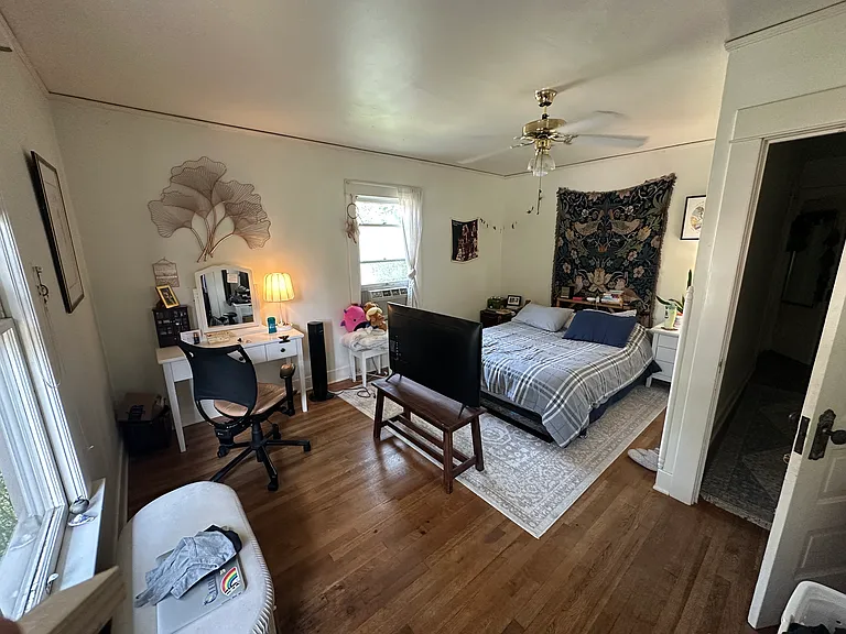 528 Glenwood Ave SE — Photo 14