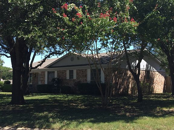 4th image of 1225 Willowwood Dr