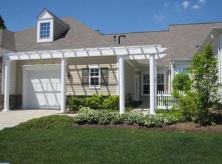 134 Sparrow Dr, Hamilton, NJ 08690