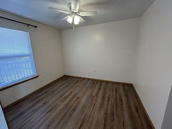 3rd image of 1635 W Neptune St APT 12