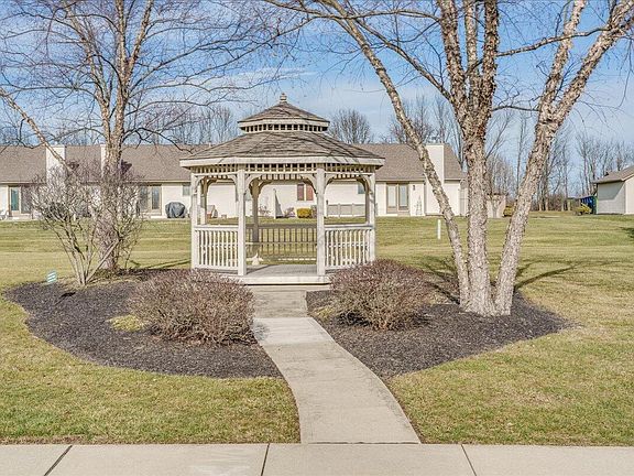 5th image of 4758 Briargrove Dr