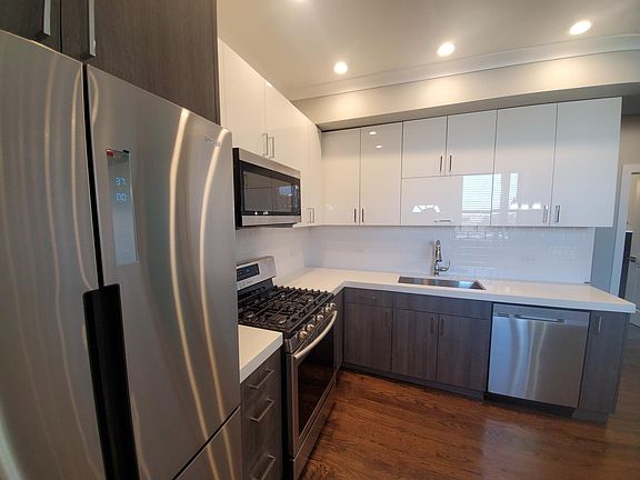 2nd image of 4501 N Kedzie Ave #3B